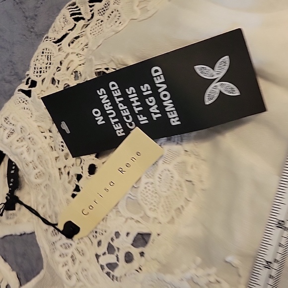 White lining romper - Picture 9 of 9